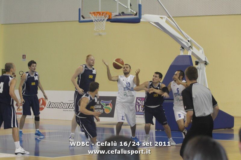 110921 basket 205_tn.jpg